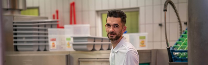 Abräumer und Spüler (m|w|d)