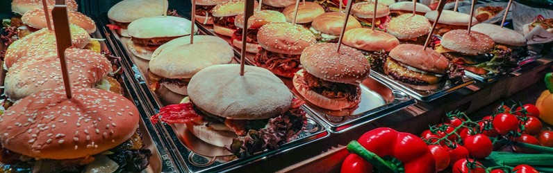 Küchenhilfe / Küchenkraft / Griller / Burger-Artist  (m/w/d)