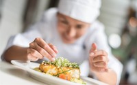 Menü 2000 Catering Röttgers GmbH & Co. KG - Lemgo
