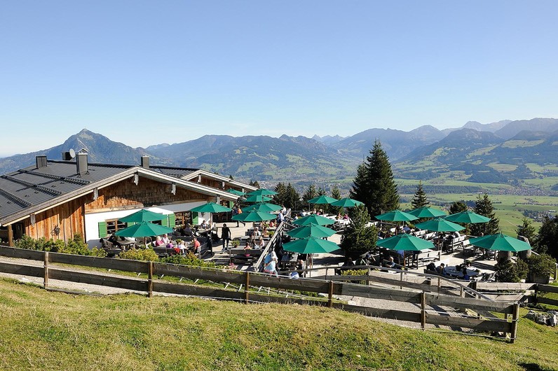 Koch / Küchenhilfe Weltcup-Hütte (m/w/d)
