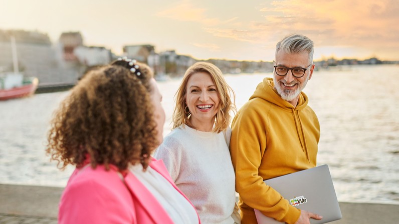 Customer Data & Journey Analyst (m/w/d)