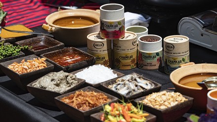 Hela kochen mit Chamkar Hela kochen mit Chamkar