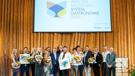 Preisträger Die Nominierten und die Preisträger des Preises der Deutschen Systemgastronomie