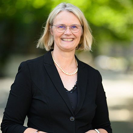 Anja Karliczek Anja Karliczek, Anja Karliczek, Vorsitzende im Tourismusausschuss/CDU-Bundestagsabgeordnete