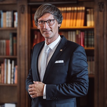 Jörg Sticker Jörg Sticker, General Manager Althoff Grandhotel Schloss Bensberg