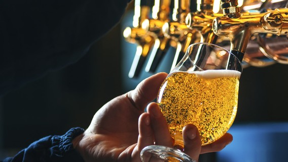 Abgezapftes Bier