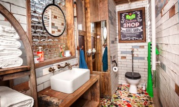 Upcycling Hotel