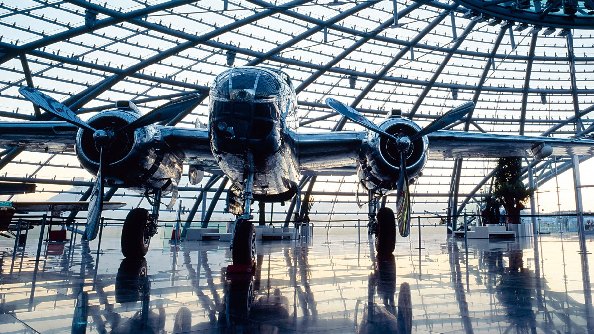 Fotos: Ulrich Grill Im Gegensatz zur Legende ist im Salzburger Restaurant Ikarus allerdings kein Absturz zu befürchten