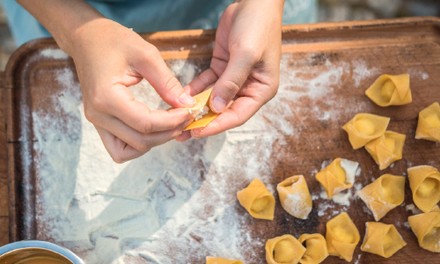 Herstellen von Tortellini Herstellen von Tortellini