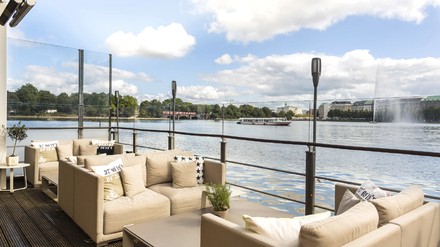 Terrasse an der Alster Terrasse an der Alster