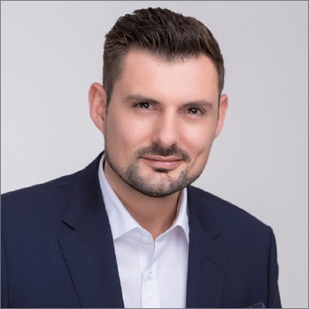 Christoph Hoenig Christoph Hoenig