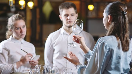 EHL Hotelfachschule Passugg EHL Hotelfachschule Passugg