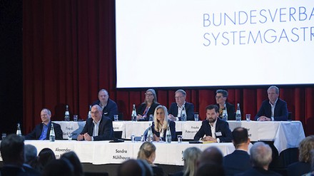 Dank des Verbandsengagements im vergangenen Jahr konnten deutliche Verbesserungen für die Branche in Bezug auf die Energie- und Strompreisbremse erzielt werden.  Dank des Verbandsengagements im vergangenen Jahr konnten deutliche Verbesserungen für die Branche in Bezug auf die Energie- und Strompreisbremse erzielt werden.