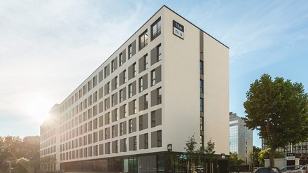 the niu Belt in Eschborn Außenansicht