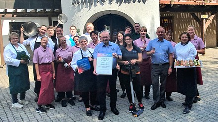 Das Team des Hotels und Restaurants Köhlerhütte-Fürstenbrunn