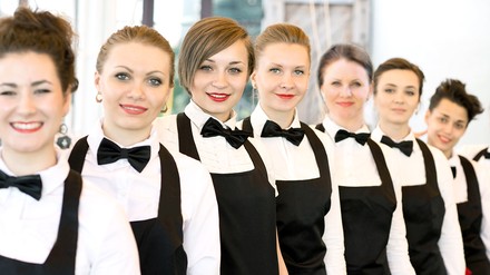 Gruppe von Auszubildenden in der Hotellerie