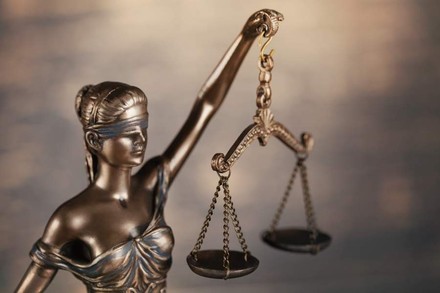 Hotel darf nicht mit irreführendem Sternewappen werben. (Foto: © BillionPhotos.com/fotolia)