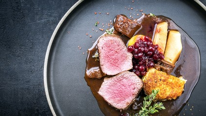 Ein edles Gericht auf einem Teller