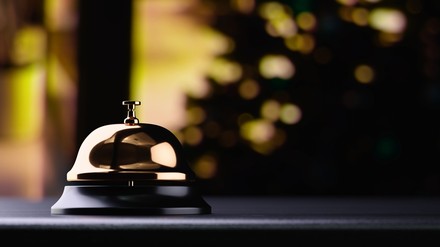 Die Klingel an einer Hotellobby