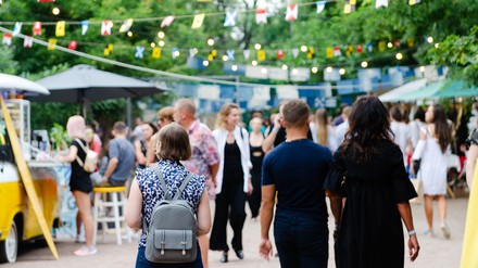 Stadtfest mit Essensständen