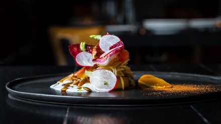 Ein Sternegericht auf einem Teller