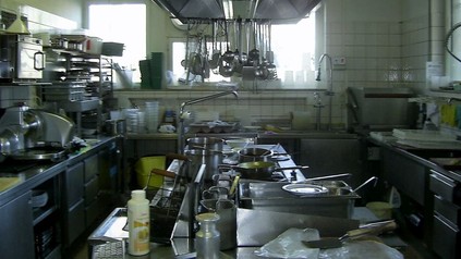 Unaufgeräumte Küche