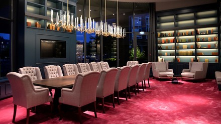 Neue Bibliothek im Radisson Blu Senator Hotel, Lübeck