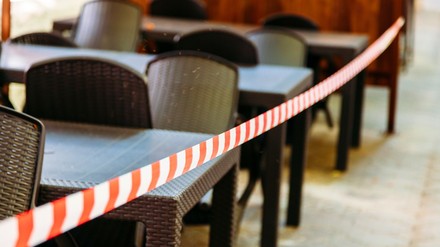 Ein abgesperrtes Restaurant