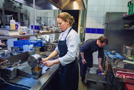 Sonja Frühsammer bei der Arbeit