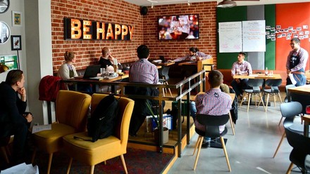 Schulung in der Lieblingsbar