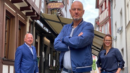Thomas Hirschberger, Frank Rosin und Eva-Miriam Gerstner für die neue TV-Show „Rosins Restaurant – Jetzt erst Recht!“