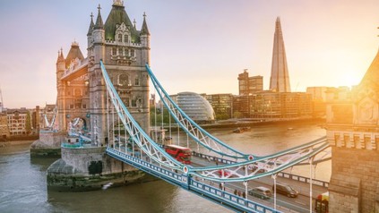 Der London Tower bei Sonnenaufgang