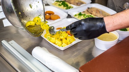 Sonderabgabe auf Einwegprodukte wird von Wirtschaftsverbändenkritisiert.