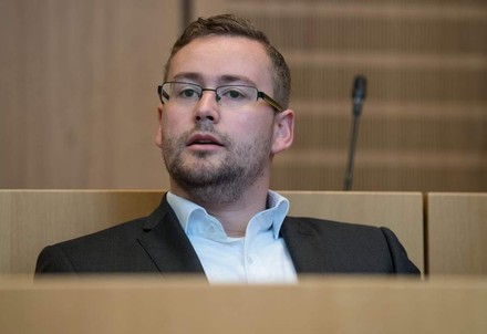 Sebastian Münzenmaier