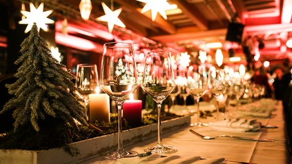 Tischdeko bei einer Weihnachtsfeier