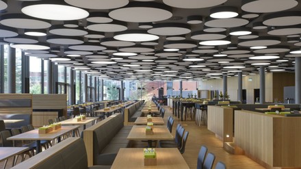 Mehr Buchungen generieren Die neue Betriebsgastronomie bei Vector in Regensburg entsteht nach dem Vorbild des ersten Mitarbeiterrestaurants in Stuttgart.