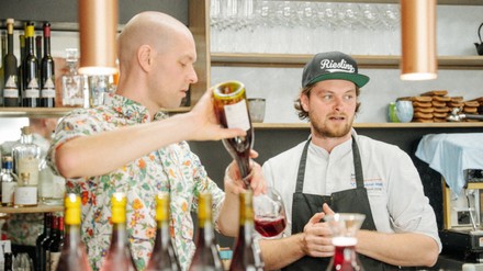 Sommelier Joachim Retz und Chef Johann Schmuck.