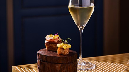 Schön angerichtete Köstlichkeiten in Tristan Brandts neuem Restaurant.