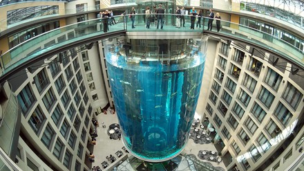 Riesenaquarium im Hotel Dom Aquaree