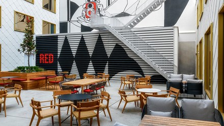 Das Radisson RED Vienna.