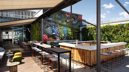 Dachterrasse des „me and all ulm“.