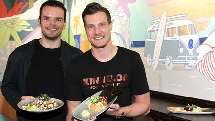 Steffen henssler und Marcel Jansen bei der Eröffnung ihres gemeinsamen Lokals in der Europa Passage in Hamburg.