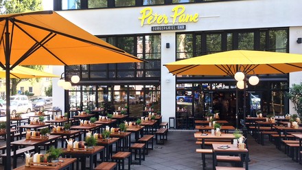 Außenbereich der „Peter Pane“-Filiale in der Münchner Leopoldstraße