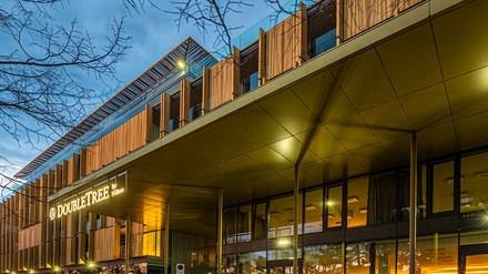 Am 31. März hat die Prime Star Goup das DoubleTree by Hilton Vienna Schönbrunn eröffnet. (Foto: © Primestar Group/Michael Schultes)