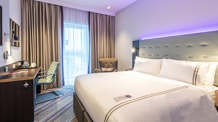 Premier Inn hat sich deutschlandweit 80 Standorte mit rund 15.000 Zimmern gesichert.