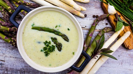 Spargelsuppe