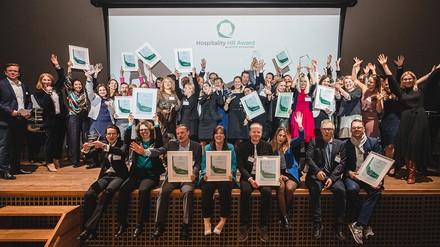 Erfolgreiche Arbeitgeber, strahlende Sieger des Hospitality HR Awards 2022.