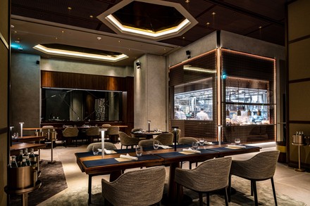 La Vie by Thomas Bühner