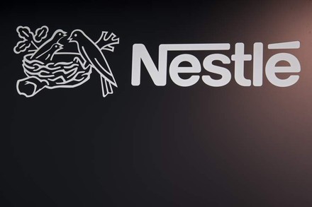 Das Logo von Nestle