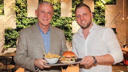 Dr. Thomas und Sohn Lukas Tauber